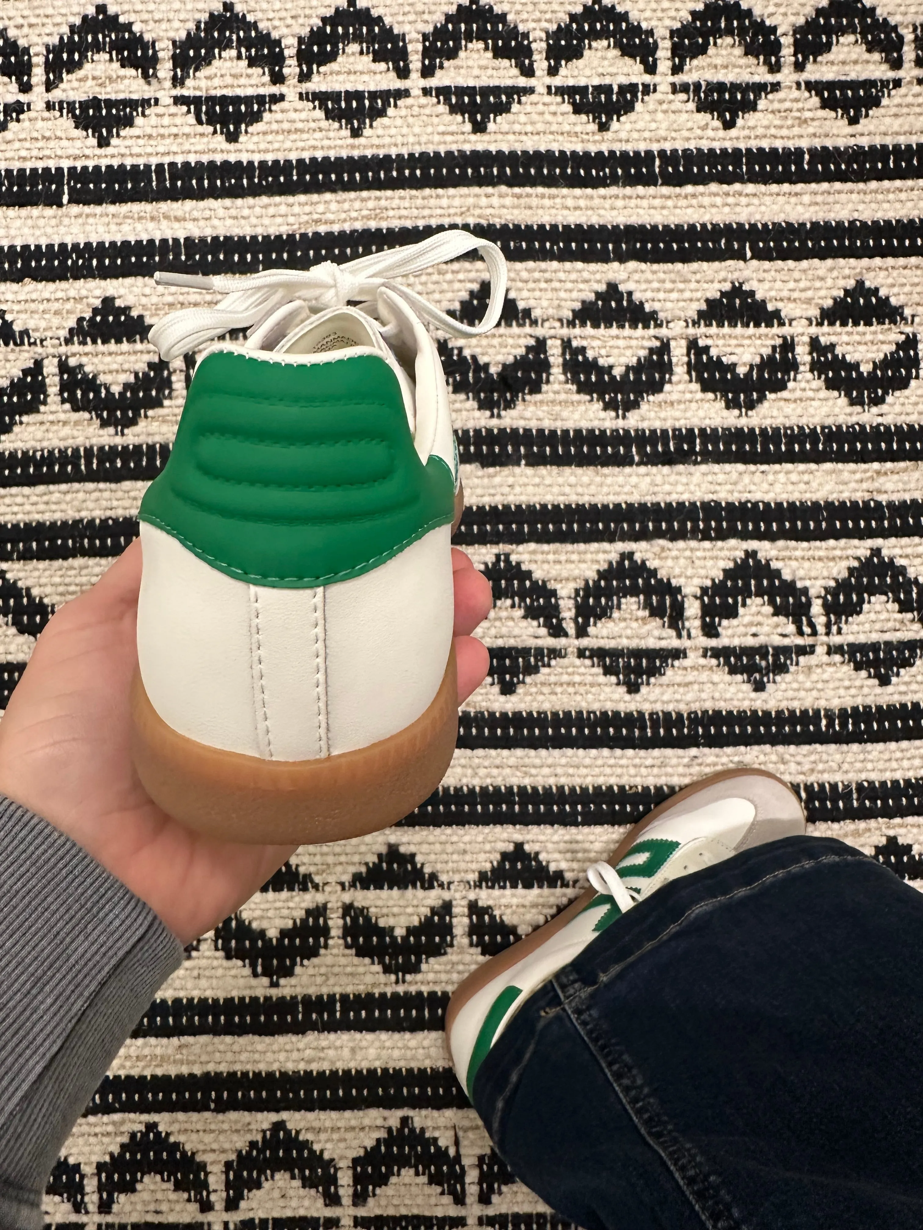 CLOUD White/Green Sneaker