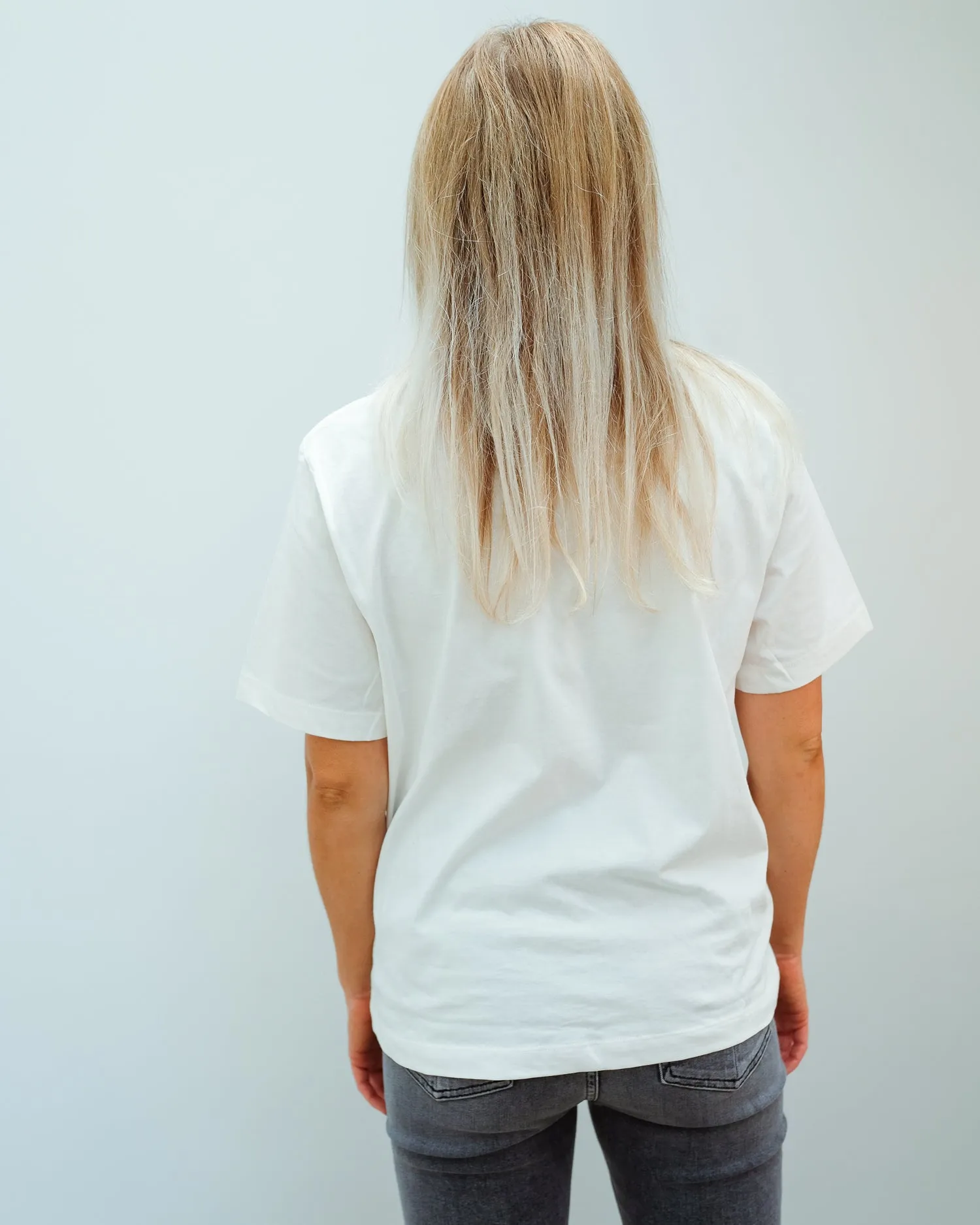 EA Wanthera beads tee in white