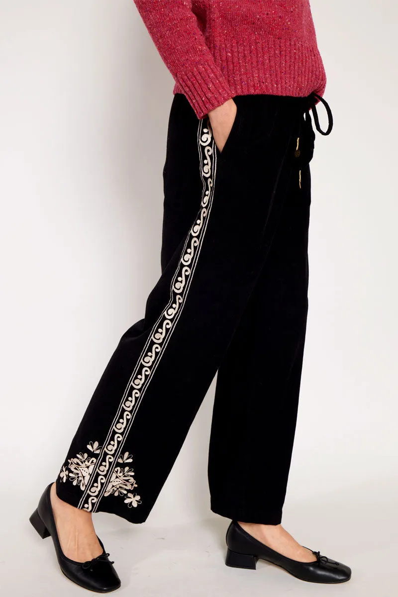 Eveline Black Embroidered Trouser