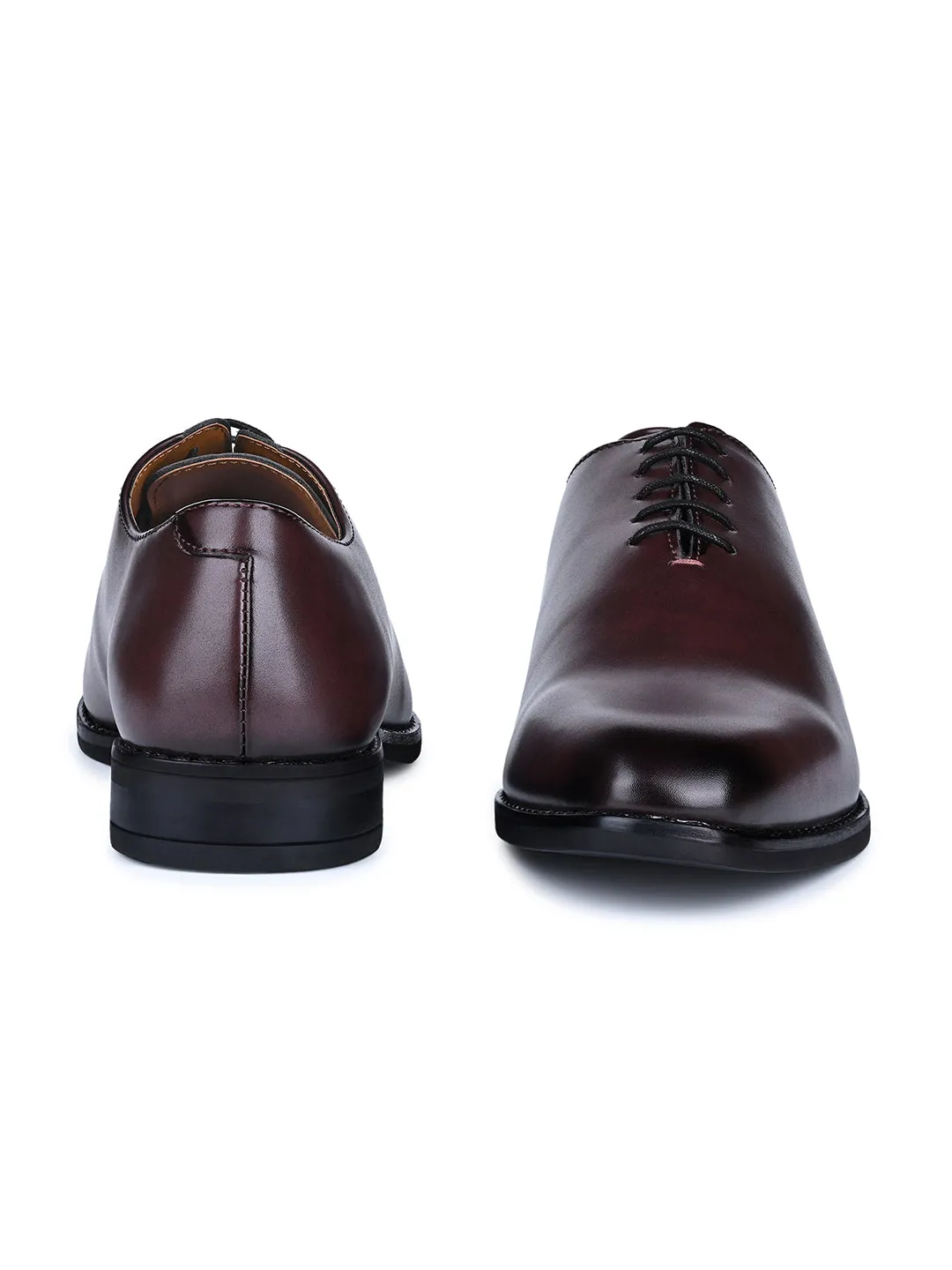 Rosewood Handcrafted Lace-Up Wholecut Derby Shoe