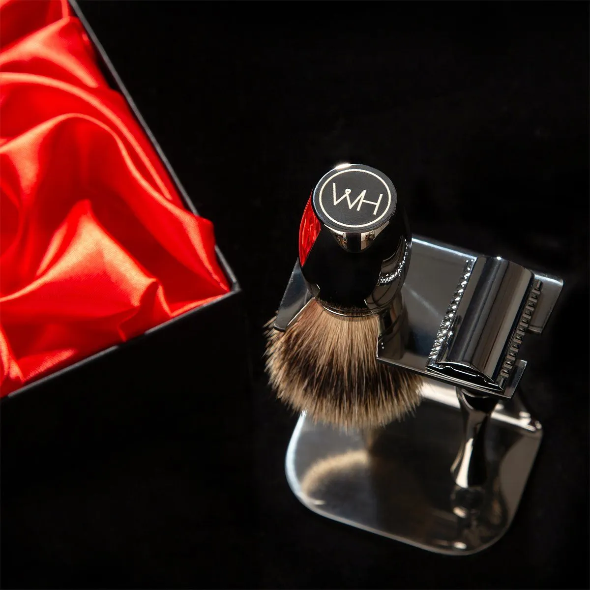 Wilde & Harte Osterley Contemporary Design Shaving Gift Set