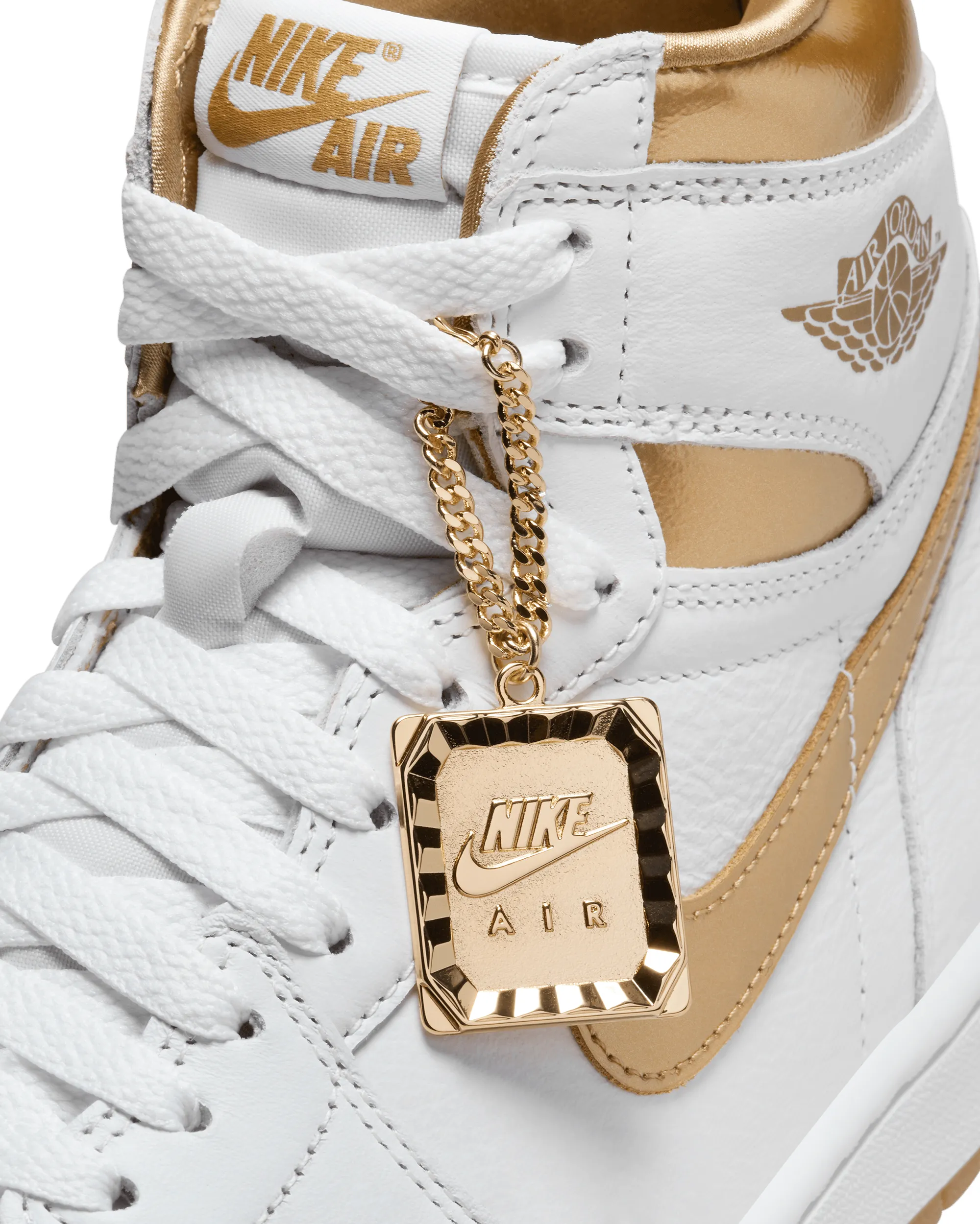 Womens Air Jordan 1 Retro Hi OG - White / Metallic Gold / Gum Light Brown